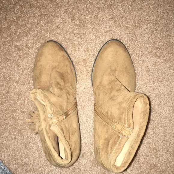 Fringe booties - Picture 3 of 4